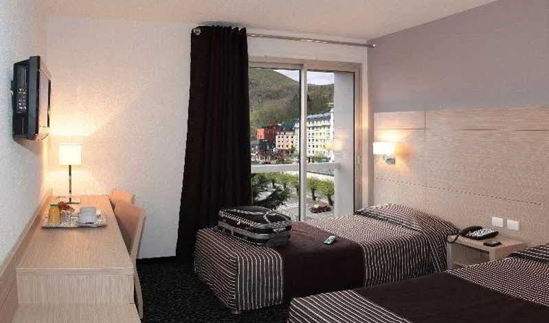 Hotel Le Mediterranee Lourdes Eksteriør billede